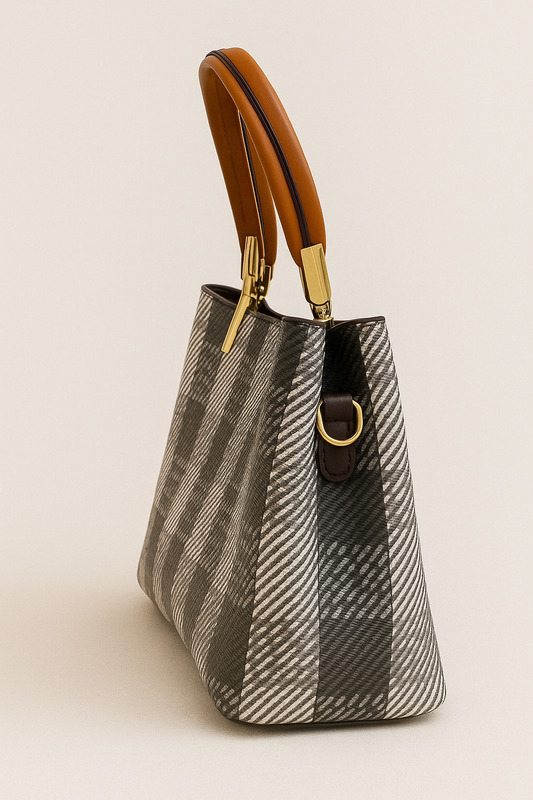 Maison Yuoli Ladies Hand Bag